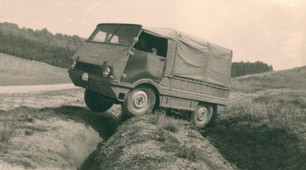 Прототип Type 998 ‘Agromobil’