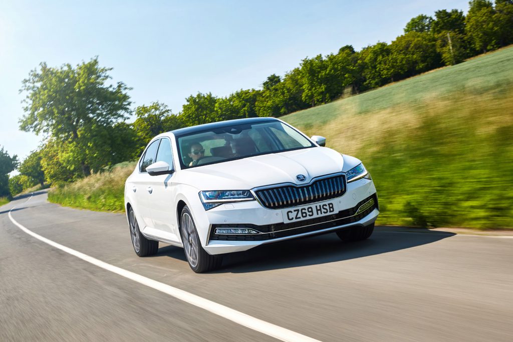 Гибрид Skoda Superb iV, 2019