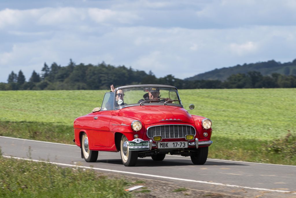 Škoda Classic Tour собрал 227 экипажей на классических автомобилях